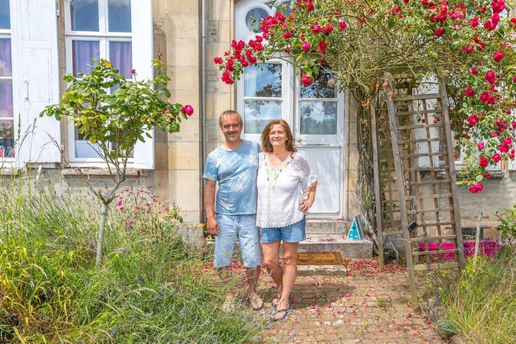 Les Anges Acomodação com café da manhã Oneux Exterior foto